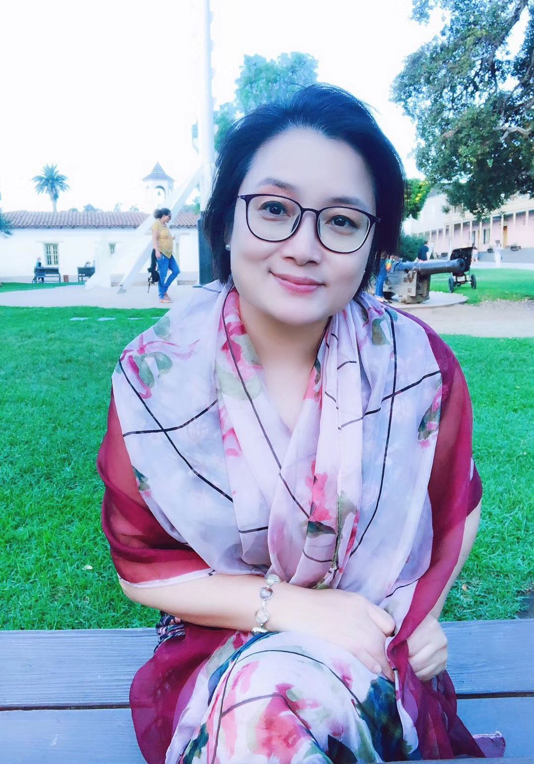 侍文 Shirley Shi 的肖像